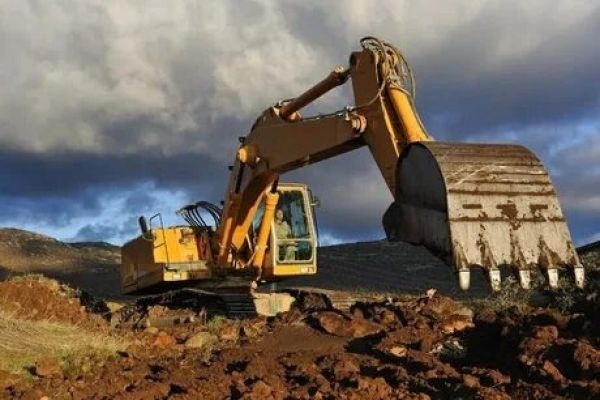 How Excavation Services Ensure a Strong Foundation for Construction