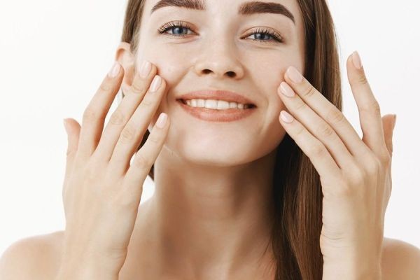 Professional Skin Whitening Services in Dubai: Achieve Radiant and Even-Toned Skin