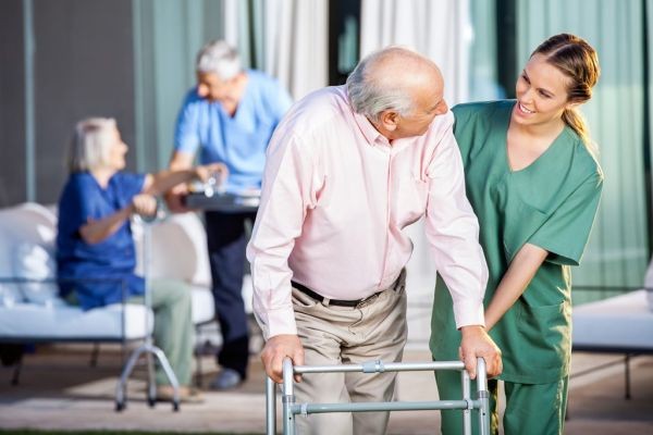 When Is Specialized Home HealthCare in Dubai Recommended?