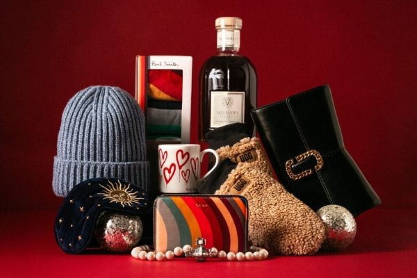 How to Order Birthday Gifts Online for Love Couple with Same Day Delivery