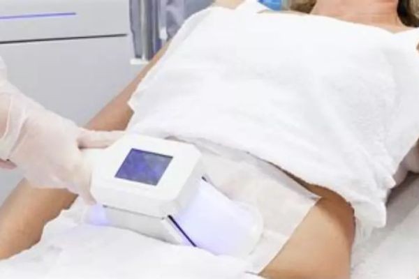 Best Non-Surgical Fat Reduction with CoolSculpting in Islamabad