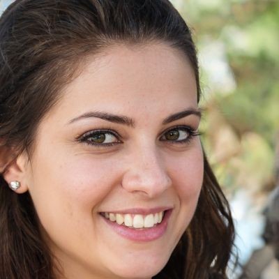 Evelyn Hannah avatar