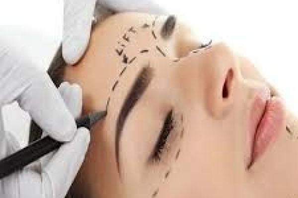 Surgical vs Non-Surgical Forehead Lift Dubai: Complete Guide to Brow Rejuvenation Options
