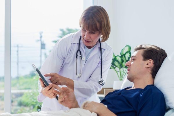 When to Seek Guidance Catheter Care at Home in Dubai