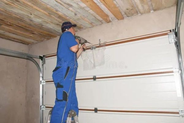 How to Find Reliable Garage Door Installation Near You?
