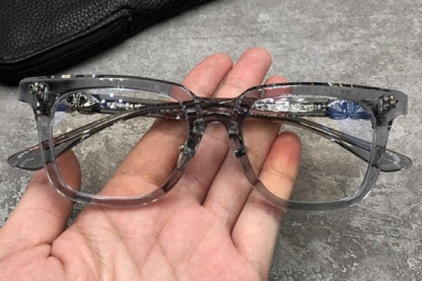 What are acetate frames?
