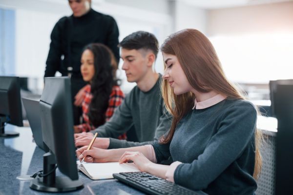 Where ads work: digital signage displays venue advertising