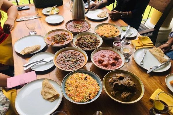 Why Best Indian Food Costa Rica Searches Lead Food Lovers to Naan Curries