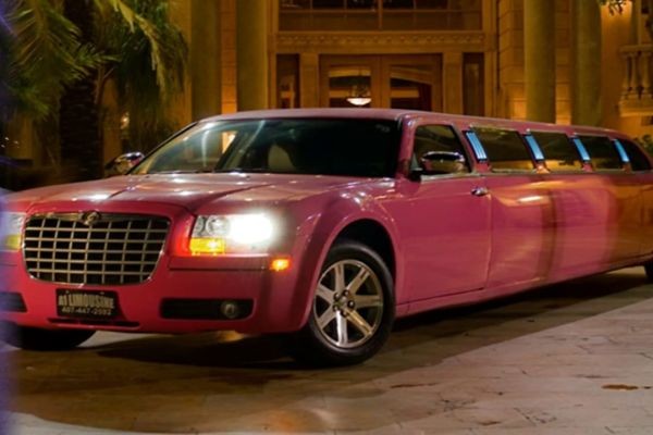 Why Choose A Birthday Party Limo Service For Special Events?