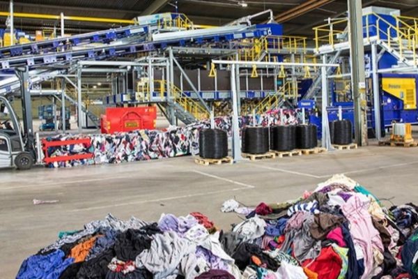 Textile Recycling in Australia & Sorting Systems Explained