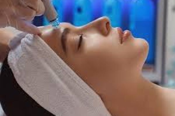 HydraFacial Treatment in Dubai for Sensitive Skin Care
