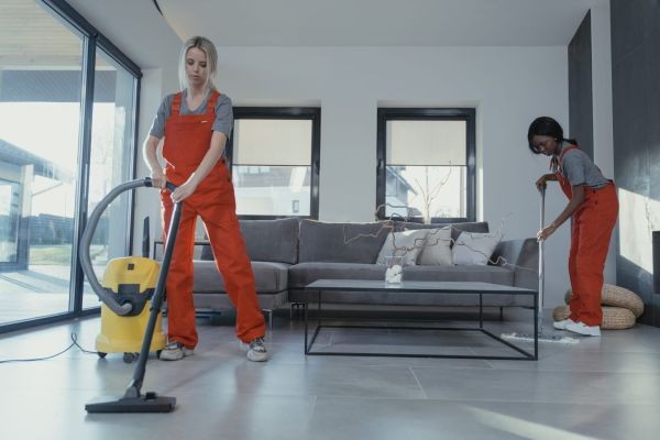 The Smart Way to Keep Toronto Commercial Space Clean, Organized, and Well Maintained