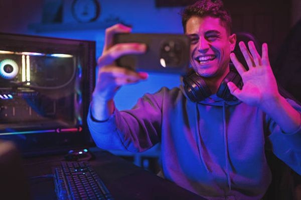Online Gaming and Entertainment: A Digital Revolution