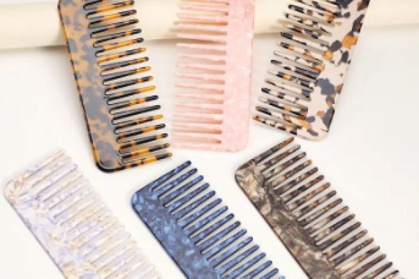 Why Are More People Upgrading Their Everyday Hair Accessories?