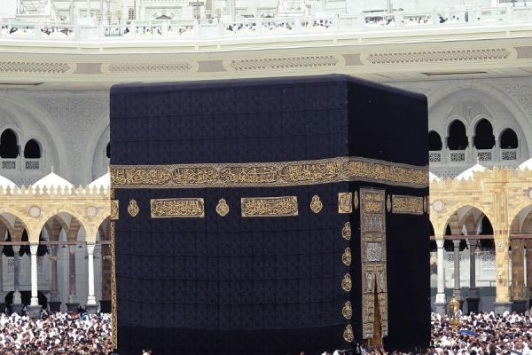 Cheap Luxury Umrah Packages – Affordable Comfort for Pilgrims