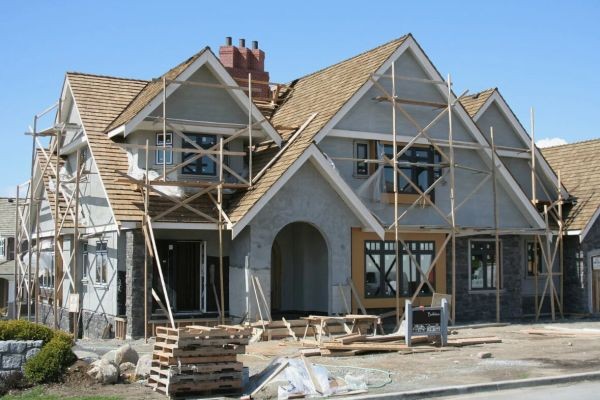 New Home Construction: Building a Strong Foundation for Modern Living