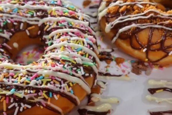 Dessert Delivery Coventry with Irresistibly Sweet Treats