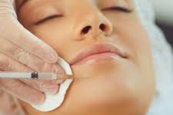 Why People Prefer Cheek Filler Injections in Dubai for Facial Sculpting