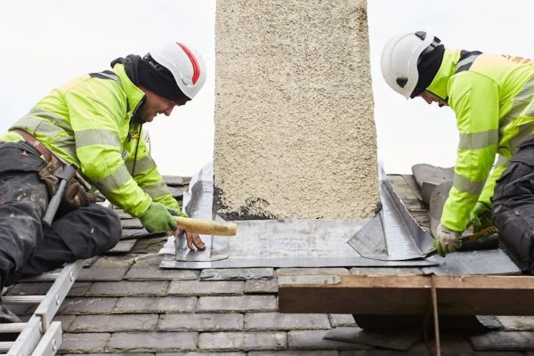 Slate Roof Repair in Edinburgh: Protecting Traditional and Period Homes