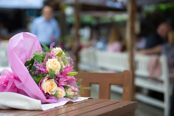 Celebrate Special Moments with Flower Delivery and Birthday Decoration Dubai by Giftlaya