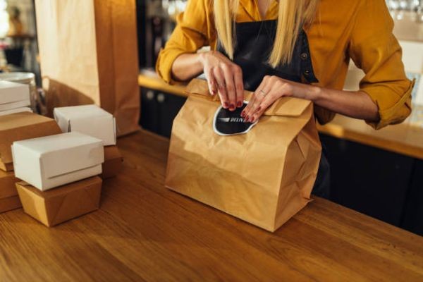 How Can a Takeaway Improve Your Meal Planning Routine Daily
