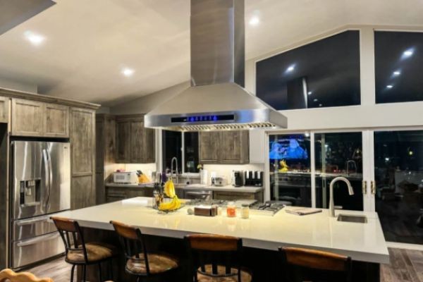 Why a Professional Kitchen Hood Fits Serious American Cooks