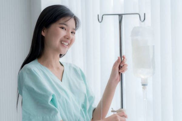 Long-Term Benefits of Glutathione IV Drip in Dubai