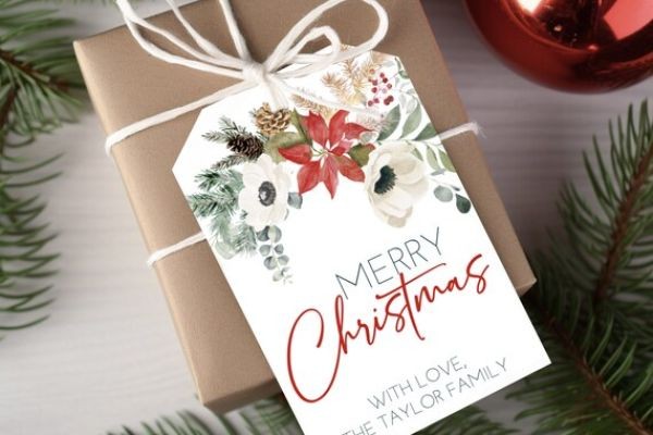 Personal Style With Custom Christmas Tags