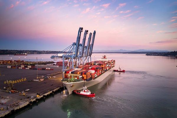 Fast and Reliable Courier Service for USA - Overseas Air Freight