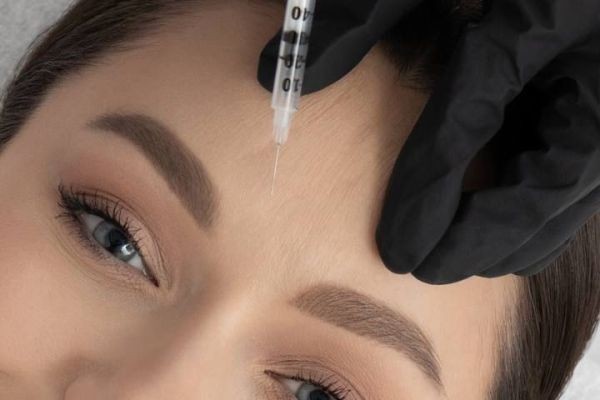 Hyaluronic Injections in Dubai: Restore Volume Safely