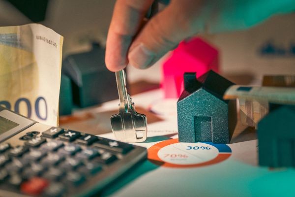 What Smart Investors Know About Commercial Real Estate