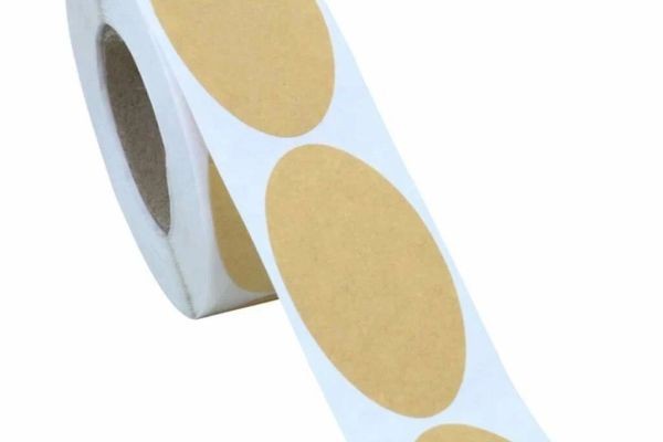 How Oval Roll Labels Improve Packaging Appearance