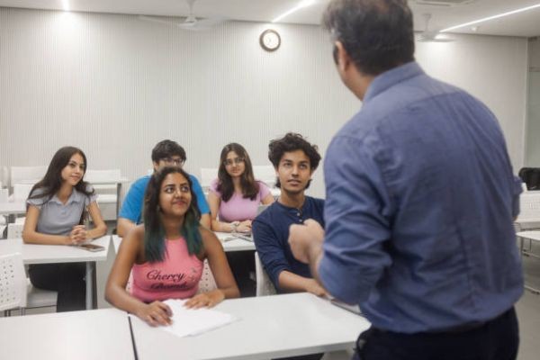 UPSC Coaching Hyderabad – Achieve Your Civil Services Dream with Sarat Chandra Academy