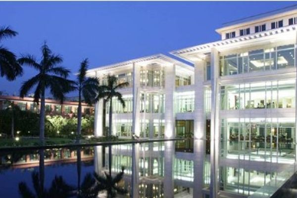 Why a 5 Star Hotel in Agra Is the Perfect Choice for a Destination Wedding in Agra