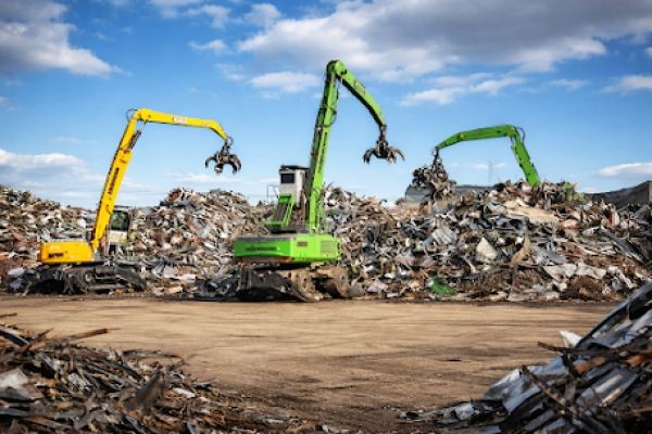 How Auto Wreckers Help Reduce Vehicle Waste and Support Recycling