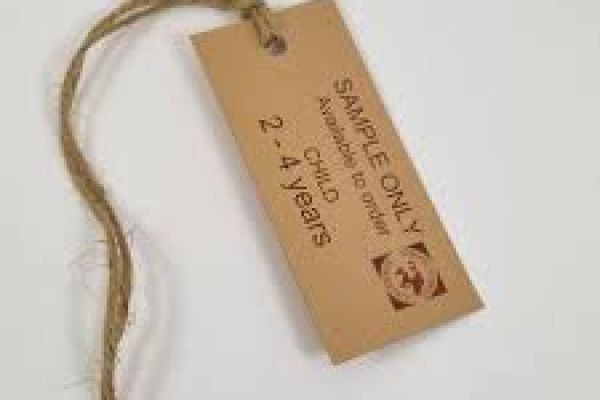 Professional Custom Rectangle Tags for Retail Success