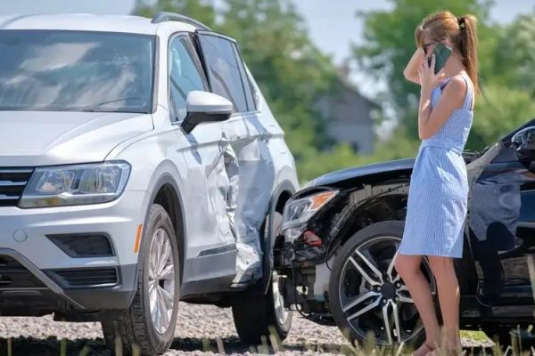 Colisiones Múltiples En Chicago: Cómo Se Determina La Responsabilidad Cuando Hay Varios Coches Implicados