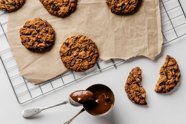 What Cookies Are Actually Safe for Elderly People?