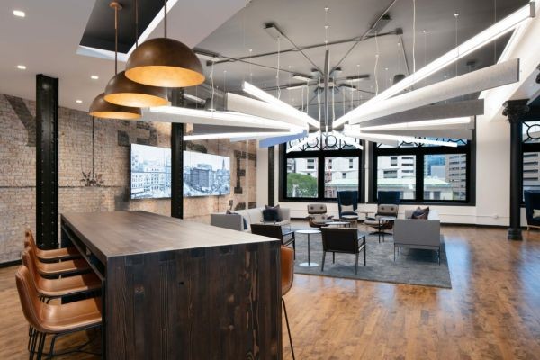 What Services Does an Office Renovation Contractor Provide for Modern Offices?