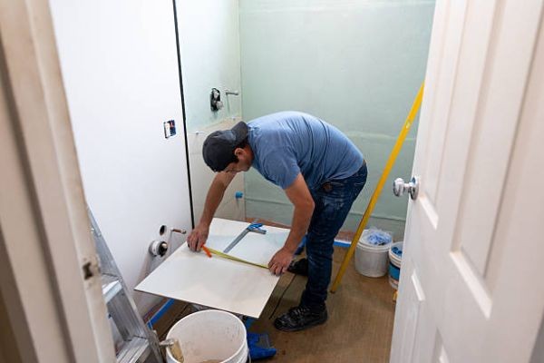 Top 7 Reasons Homeowners Choose Tub to Shower Conversions Instead of Full Bathroom Remodels