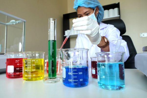 How Research Chemicals Support Scientific Investigation
