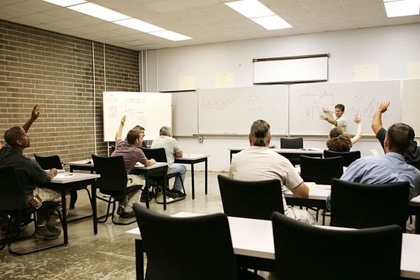 Security Classes Online: A Convenient Way to Begin Your Security Career