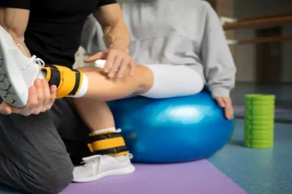 Why Visit A Rehabilitation Clinic in Worcestershire? 