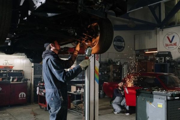 Complete Guide to Log Book Servicing: Everything Every Car Owner Should Know