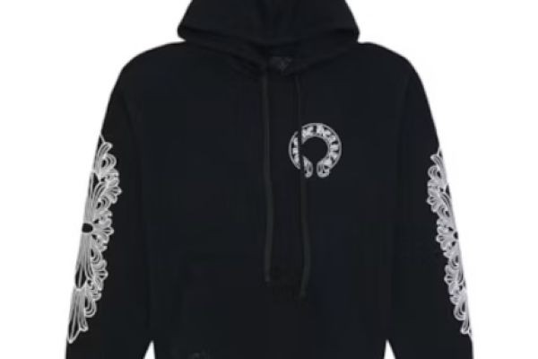 Chrome Hearts and the Evolution of Luxury Fashion Culture