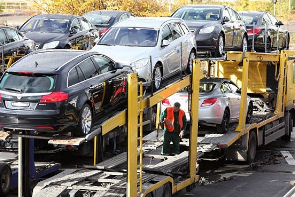 Car Shifting Service in Delhi | Best Car Relocation Company in Delhi – CarBikeMovers