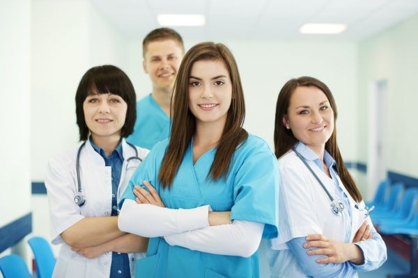 How Pharmacy Order Management and Logistics Improves Prescription Fulfillment