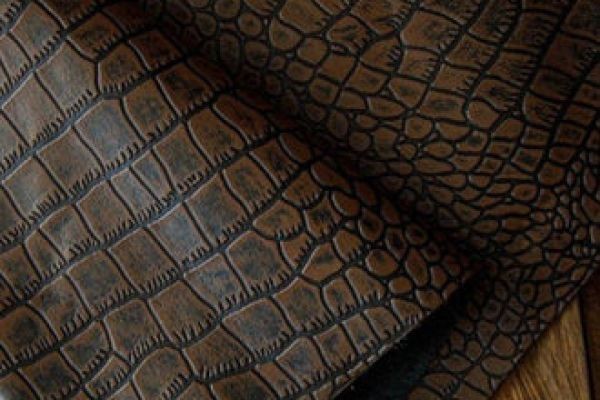 Embossed Leather vs Printed Leather: Which Is Better?