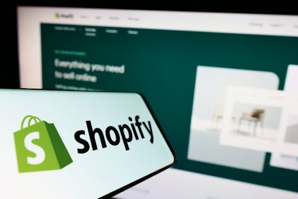 Rethinking Growth: Strategic Approaches That Define a Modern Shopify SEO Agency