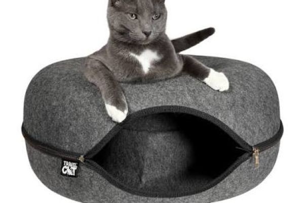 Donut Cat Bed – Soft, Calming Bed for Cats